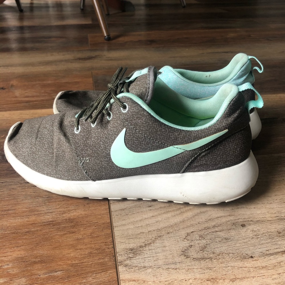 Nike Rosherun Print Running shoes